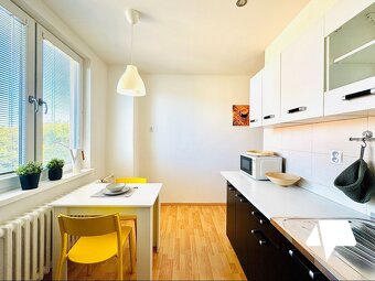 REZERVOVANÉ - Predaj 1 izb. byt, rekonštrukcia, centrum - 5