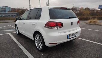 Predám VW Golf Vl, 2.0TDI 103kW DSG Highline - 5