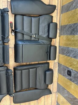 Predám celokoženné sedačky Octavia 2 RS . - 5