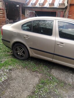 Škoda Octavia 2 1.6 benzin - 5