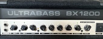 Basové kombo Behringer Ultrabass BX1200 - 5