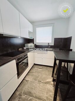 HALO reality - Predaj, trojizbový byt Bratislava Podunajské - 5