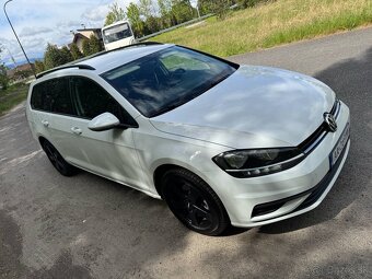 Wolksvagen Golf - 5