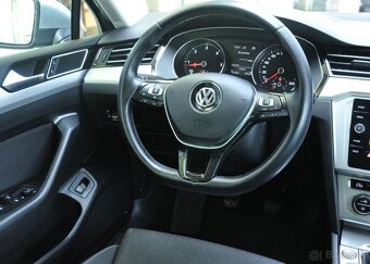 Volkswagen Passat 2.0TDi COMFORTLINE NAVI ČR 1M 110 kw - 5