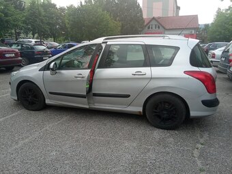 Peugeot - 5