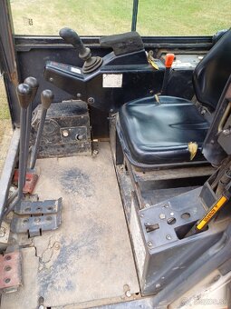 Minibager Bobcat 320 - 5