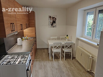 Prerobený 2 izbový byt na prenájom v centre Komárna - 5