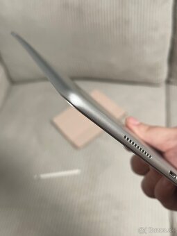 apple ipad air 2019 64gb strieborný - 5