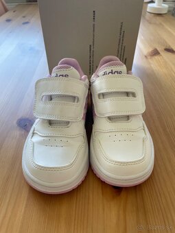 Fialovo-biele tenisky Adidas - 5