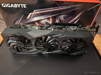 Gigabyte Amd Radeon XT 5700 8GB - 5
