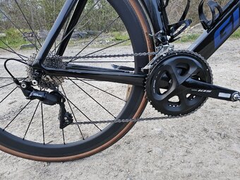 Giant Propel Advanced 2 carbon "L" - 5