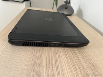 HP Zbook - 5