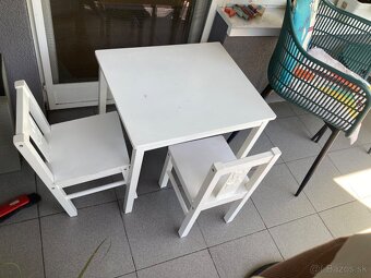 Ikea Kritter detsky stolik a 2 stolicky z dreva - 5
