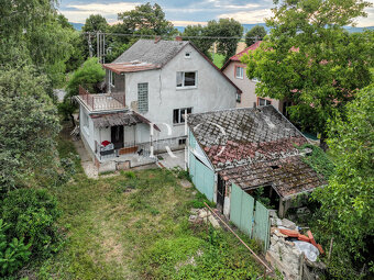 Na predaj rodinný dom + 2 stavebné parcely v obci Čerhov - 5