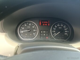 Sandero - 5
