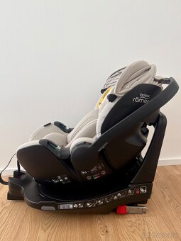 BRITAX RÖMER BABY-SAFE Pro - 5