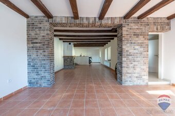 na predaj rodinný dom + podnikateľské priestory Nemšová - 5