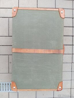 Predám starý krásny cestovný kufor - 5