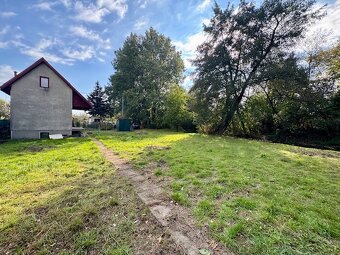 Na predaj chata s 5 ár pozemkom pri mŕtvom ramene Nitry - 5