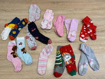 Dievčenský balík oblečenia vo veľkosti 122/128 - 5