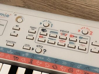 Yamaha keyboard / klávesy - 5