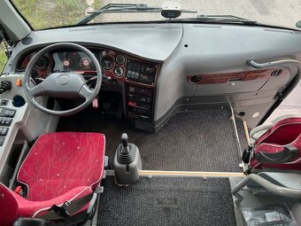 ISUZU Turquoise Euro 5 EEV 30+1+1 - 5