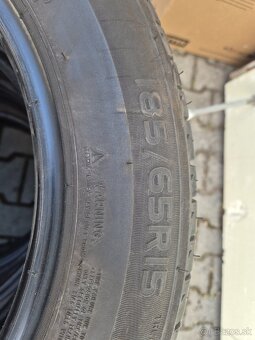 Pneu 185 65 R 15 - 5