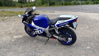 Suzuki gsxr 600 k1 85kw - 5