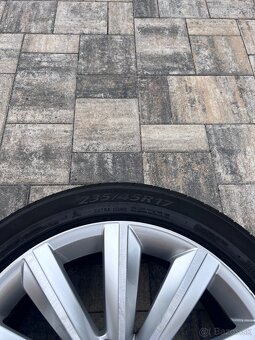 Predam Volkswagen Original disky elektrony 5x112 r17 - 5