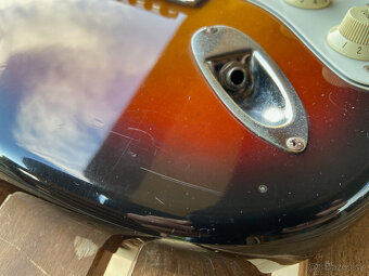 Fender Stratocaster vintage MIJ, F serial number - 5