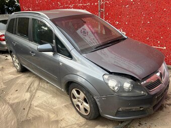 Predám rozpredám Opel Zafira B 2.2 Z22YH 1.9 CDTI 88kw - 5