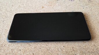 Samsung Galaxy S20 - 5