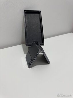 Samsung Galaxy Z Flip 4 128GB - 5