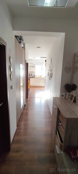 Predám 3i slnečný byt v obci Kaplna - 5