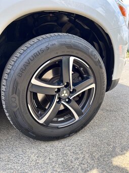 MITSUBISHI ASX 1,8 4WD - 5