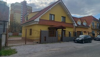 Predaj 9 izbového rodinného domu na Podzáhradnej ul. - 5