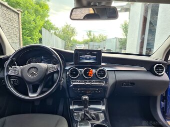 Predám  Mercedes-Benz  2l benzín cena pevna - 5