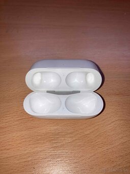 Apple AirPods Pro 2 - 5