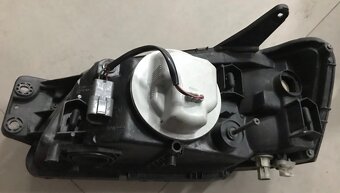 Subaru Legacy III.gen 2.5i automat komby-rozpredám na diely - 5