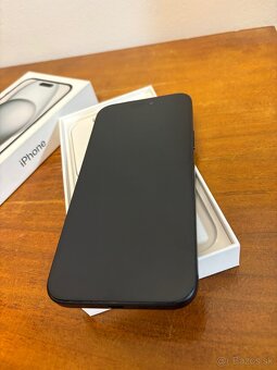 Predám iPhone 15 Plus 128 GB – čierny - 5