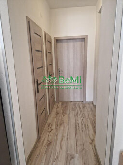 REZERVOVANÉ Centrum Nitry 3 - izbový byt v zateplenom tehlov - 5