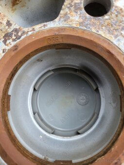 Zimné pneumatiky na elektronóch Dezent - 5