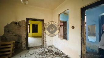 NA PREDAJ starý dom s pozemkom 1600m2 v Maďarsku - 5