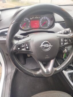 Predám Opel Corsa E 1,2 16V - 5