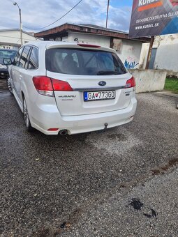 Subaru Legacy - 5
