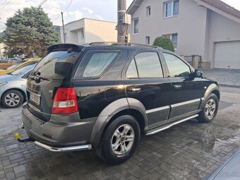 Predám Kia Sorento r.2004 - 5