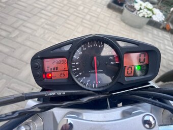 Predám Suzuki GSR600 - 5