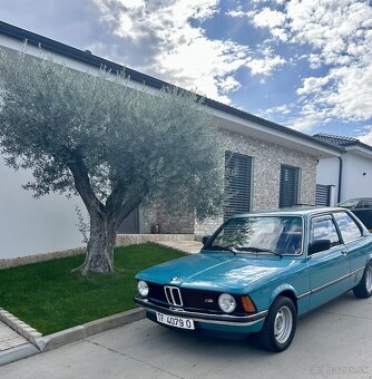 BMW 315 E21 - 5