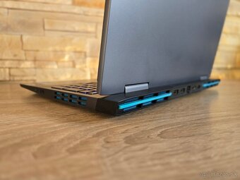 Lenovo LOQ RTX 4060 8GB/2,5K 165Hz/ 16GB DDR5/ 1TB SSD - 5
