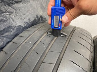 Original Audi Q7 disky+ letne pneu R20/5x112 - 5